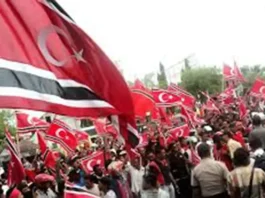 Mualem Didesak Instruksikan Pengibaran Bendera Bulan Bintang 'Ban Sigom Aceh'